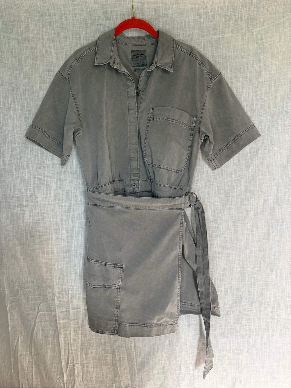 Abercrombie & Fitch Gray Wrap Denim Dress Women's Medium Short Sleeve EUC